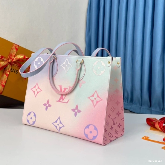 Cheap VUITTON ONTHEGO MM LOUIS 0726
